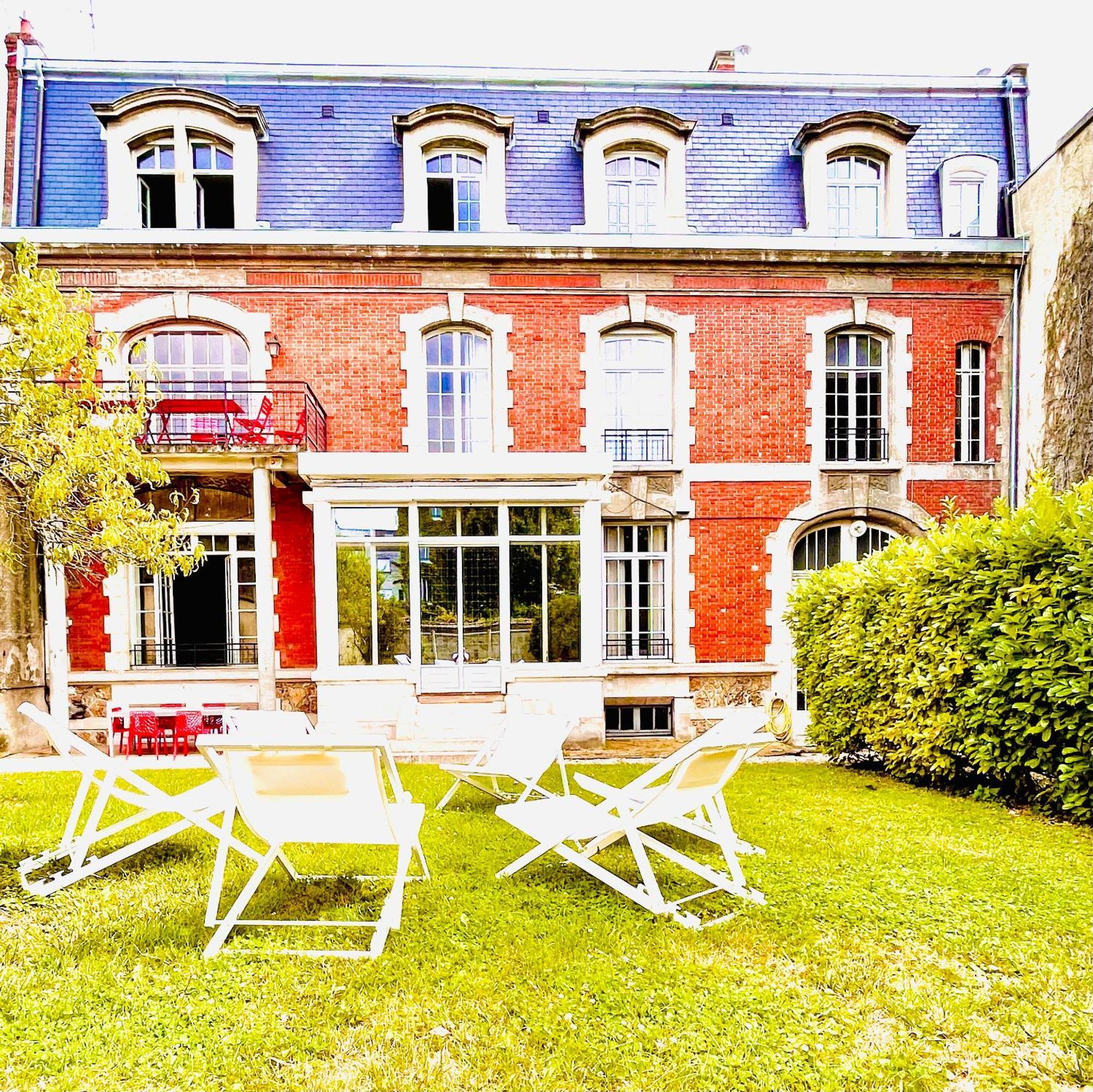 Ferienwohnung The Gorgeous Hyper Center Private Garden Reims Exterior foto